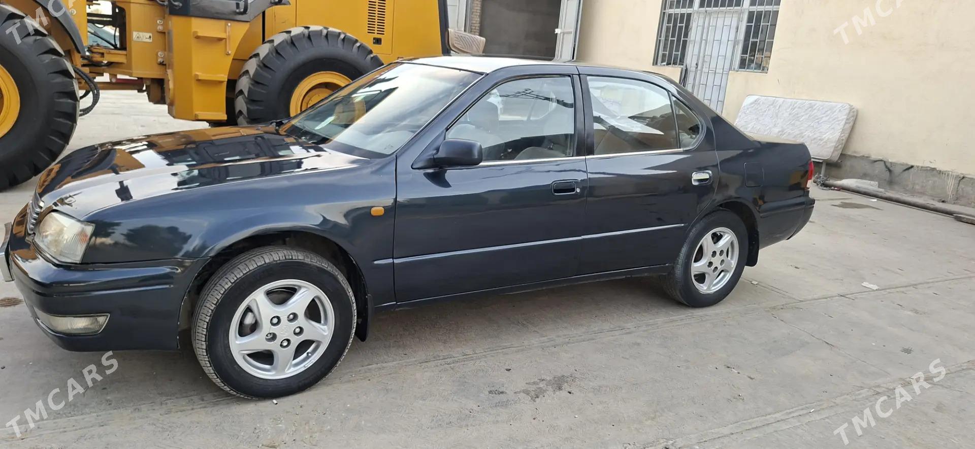 Toyota Camry 1994 - 55 000 TMT - Saýat - img 2