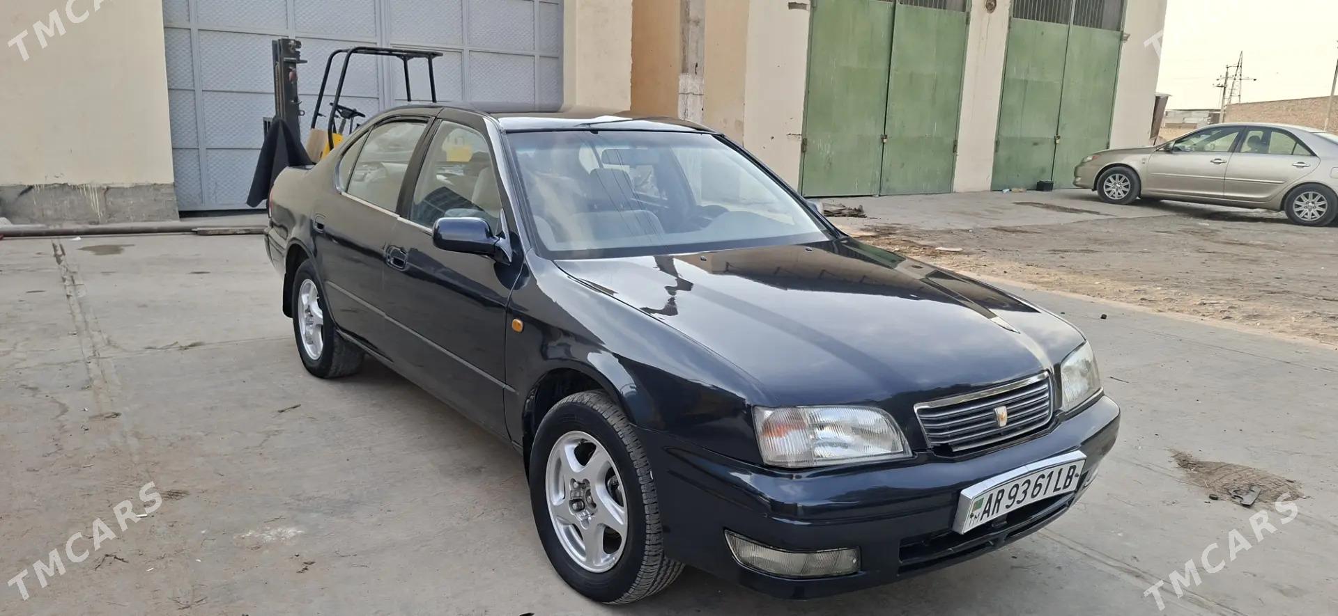 Toyota Camry 1994 - 55 000 TMT - Saýat - img 6