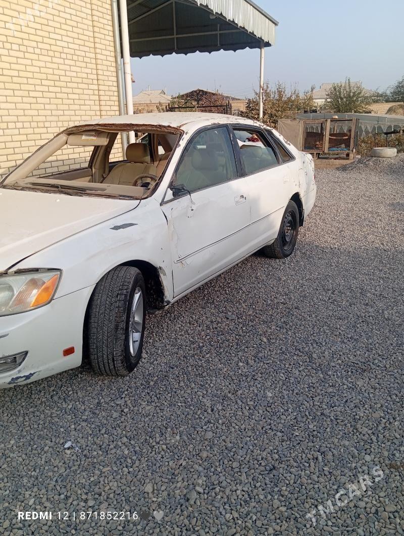 Toyota Avalon 2001 - 125 000 TMT - Мургап - img 2