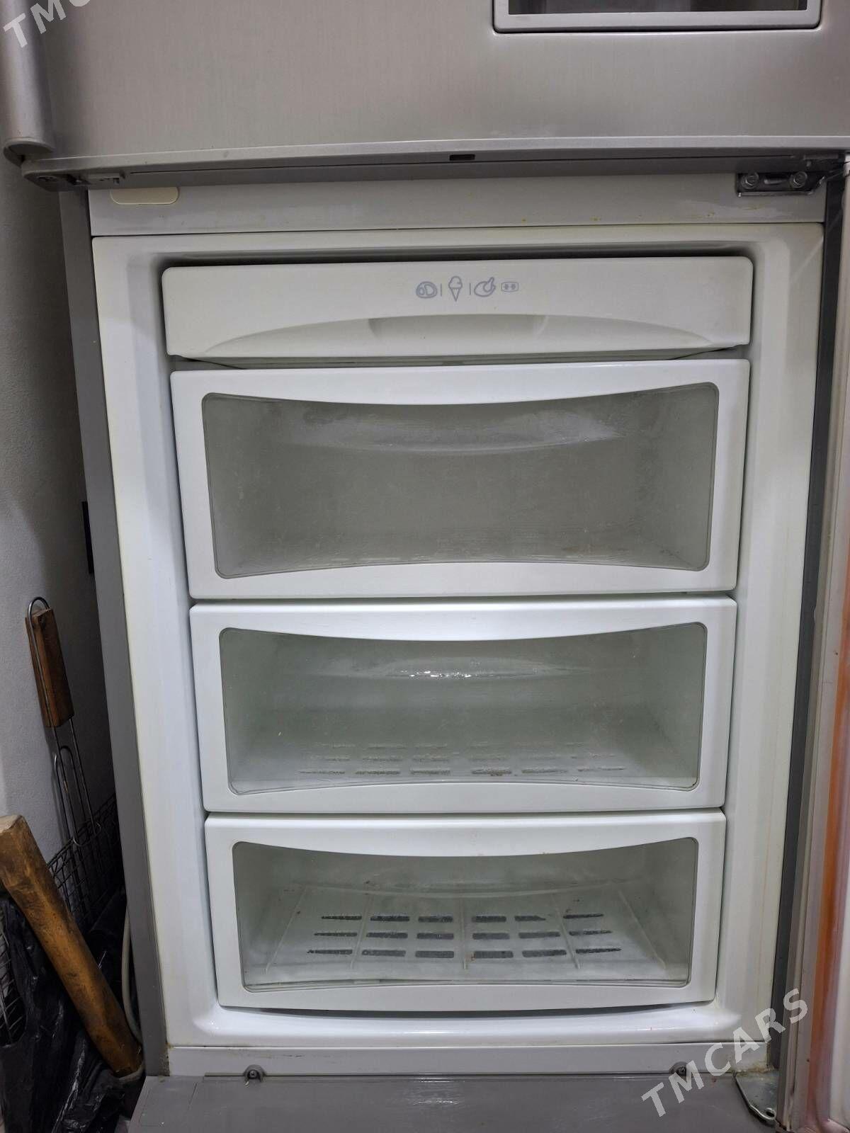 Продаём холодильник LG - Aşgabat - img 1