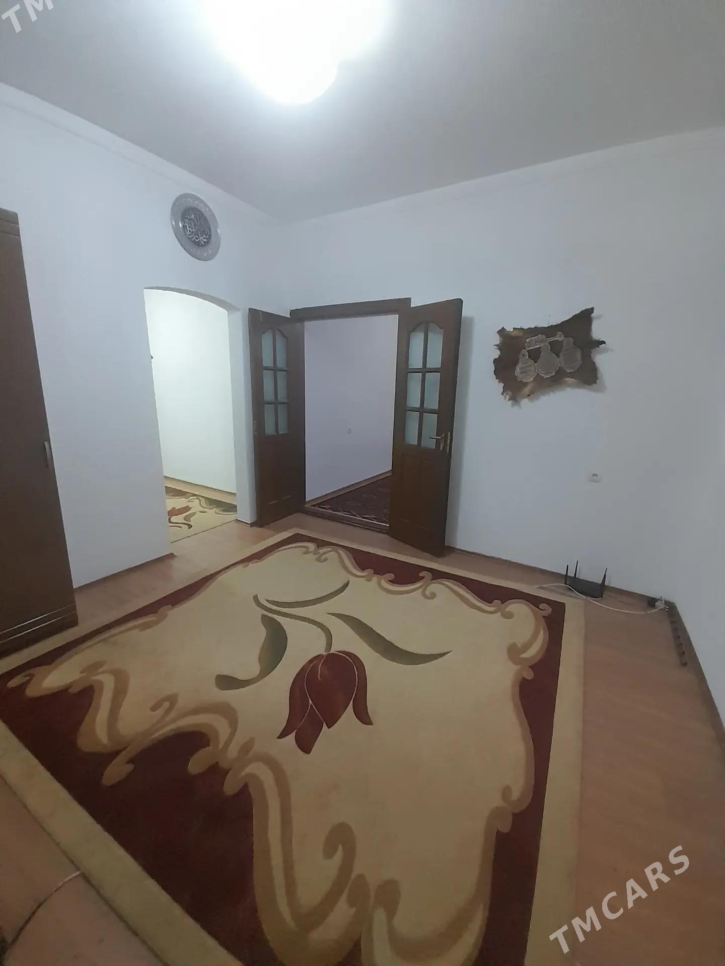 Satlyk: Mir 3, 3 komnat - Мир 3 - img 3