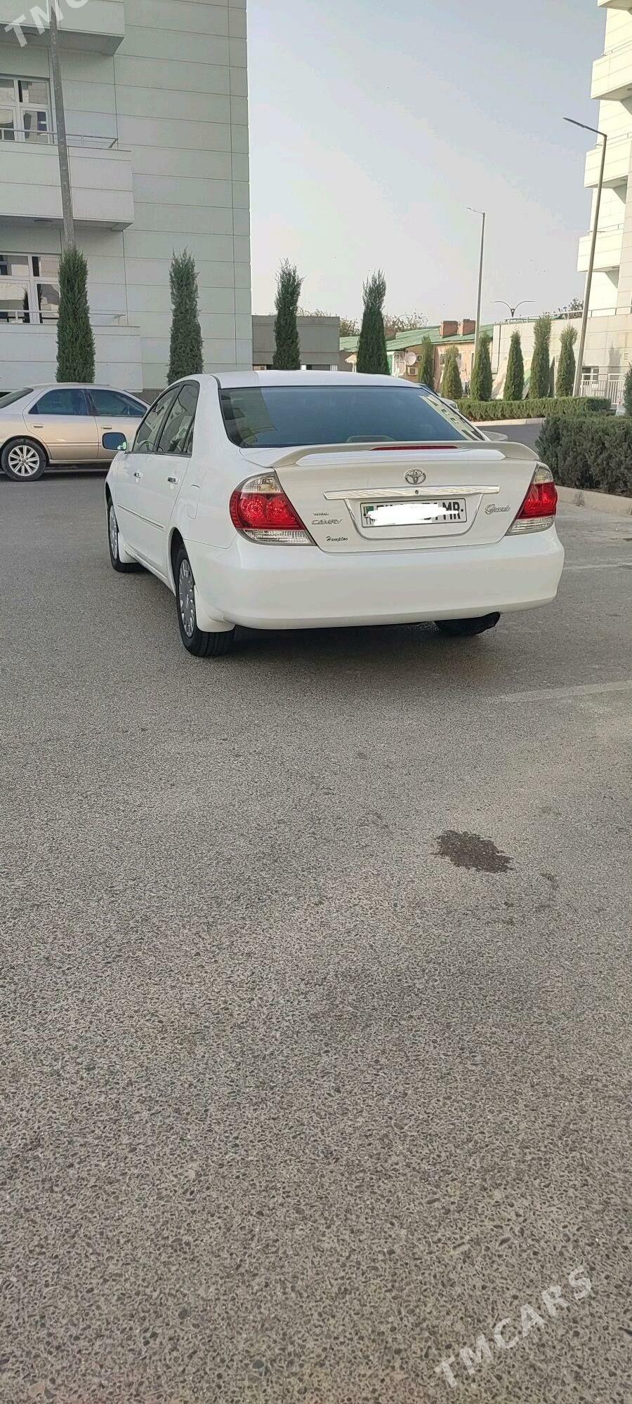 Toyota Camry 2004 - 180 000 TMT - Мары - img 4