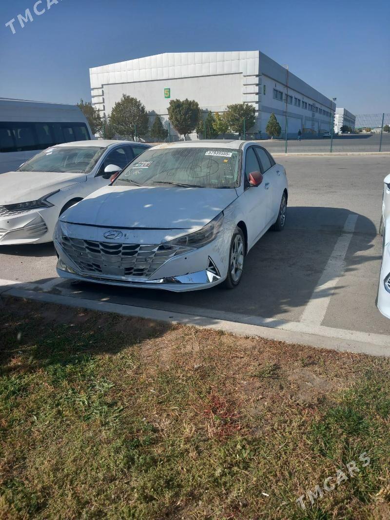 Hyundai Elantra 2022 - 225 000 TMT - Aşgabat - img 8