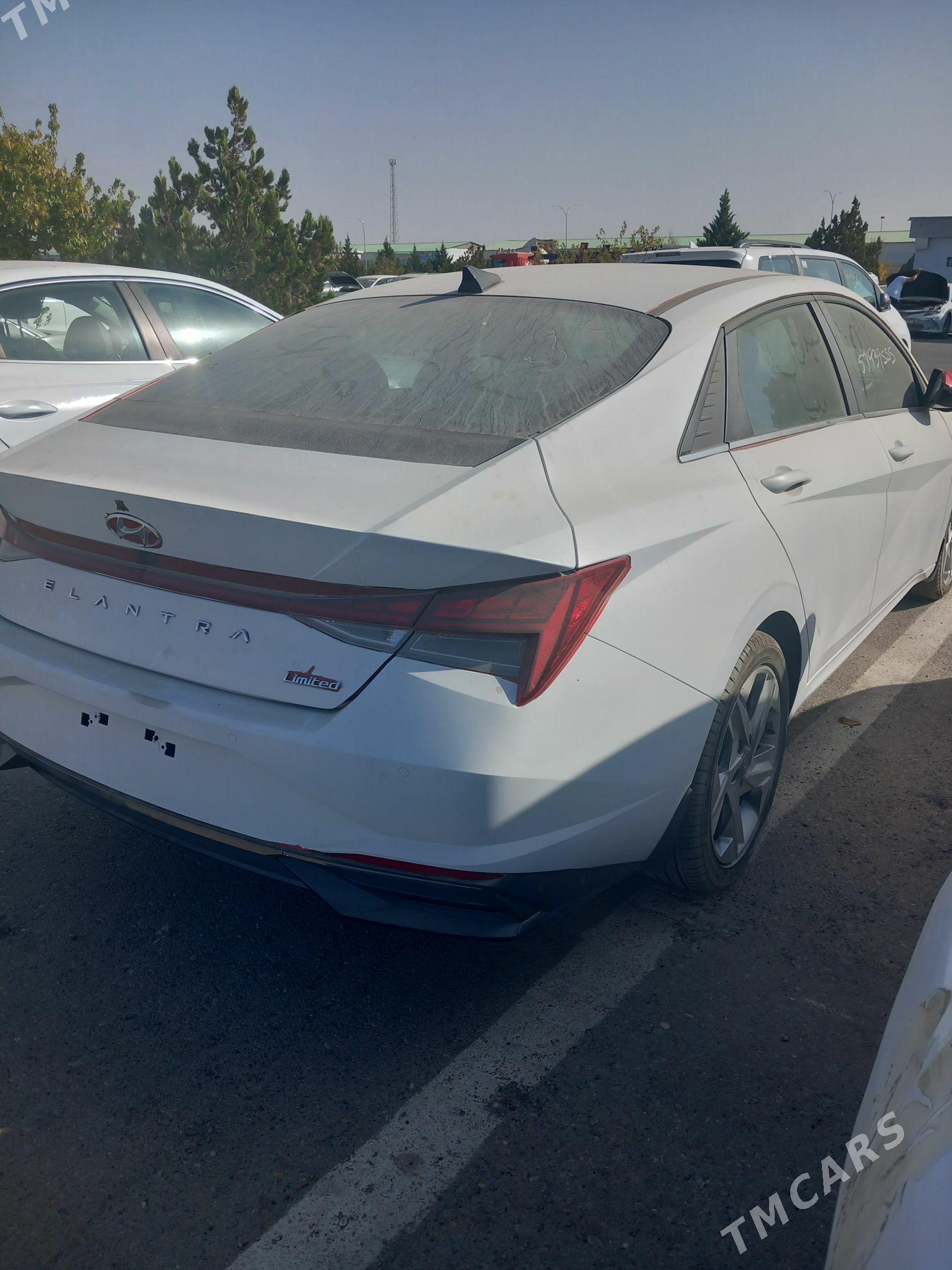 Hyundai Elantra 2022 - 225 000 TMT - Aşgabat - img 3