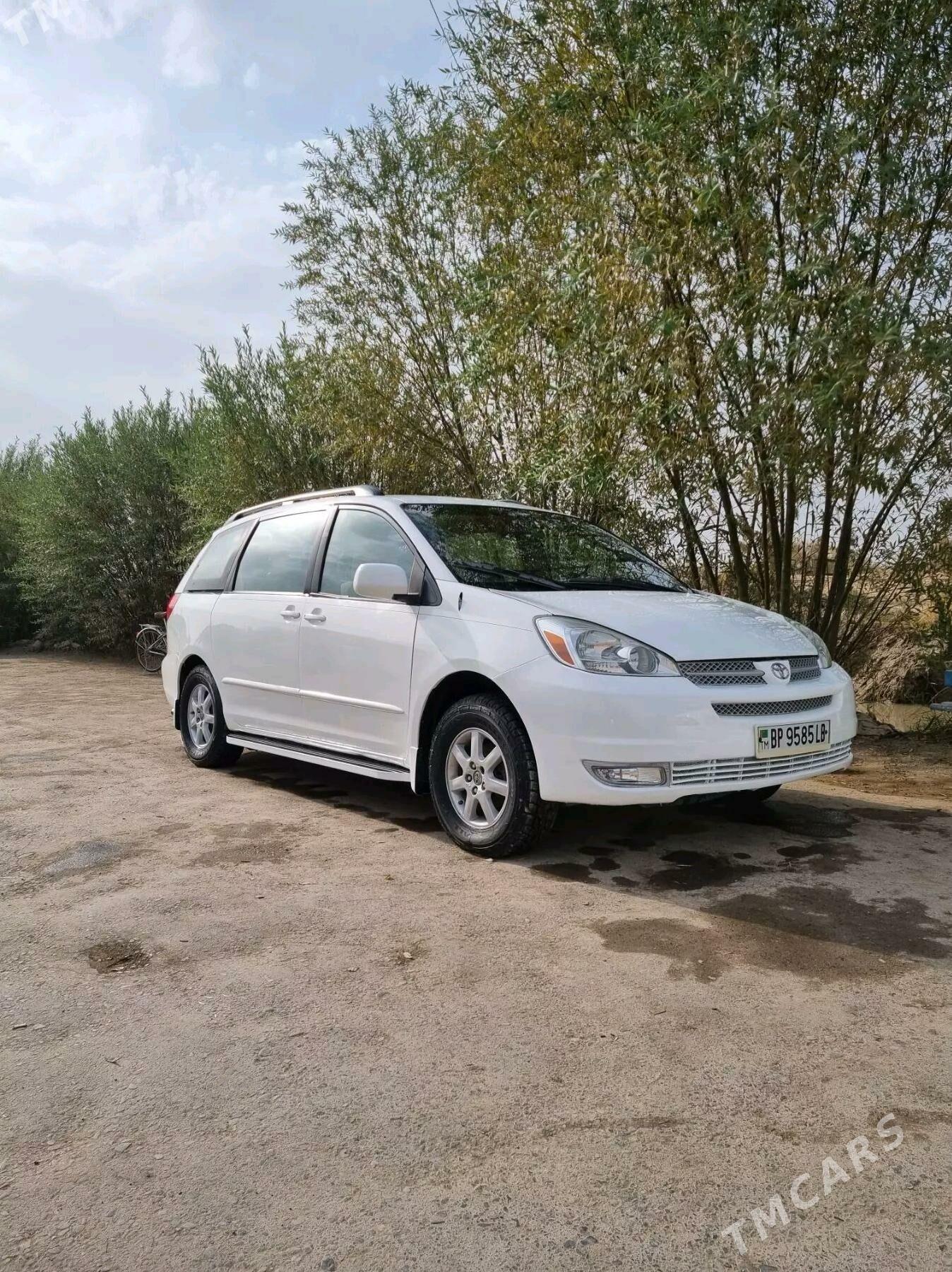 Toyota Sienna 2005 - 190 000 TMT - Халач - img 4