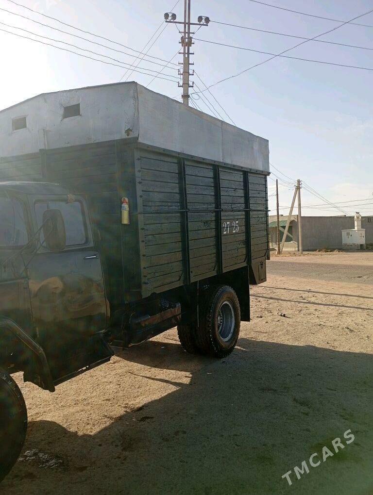 Zil 130 1992 - 70 000 TMT - Губадаг - img 2