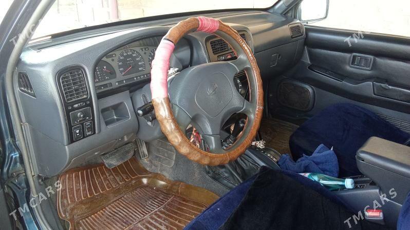 Nissan Pathfinder 1994 - 75 000 TMT - Sarahs - img 5