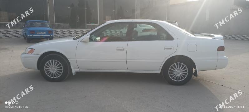 Toyota Camry 1999 - 167 000 TMT - Halaç - img 1
