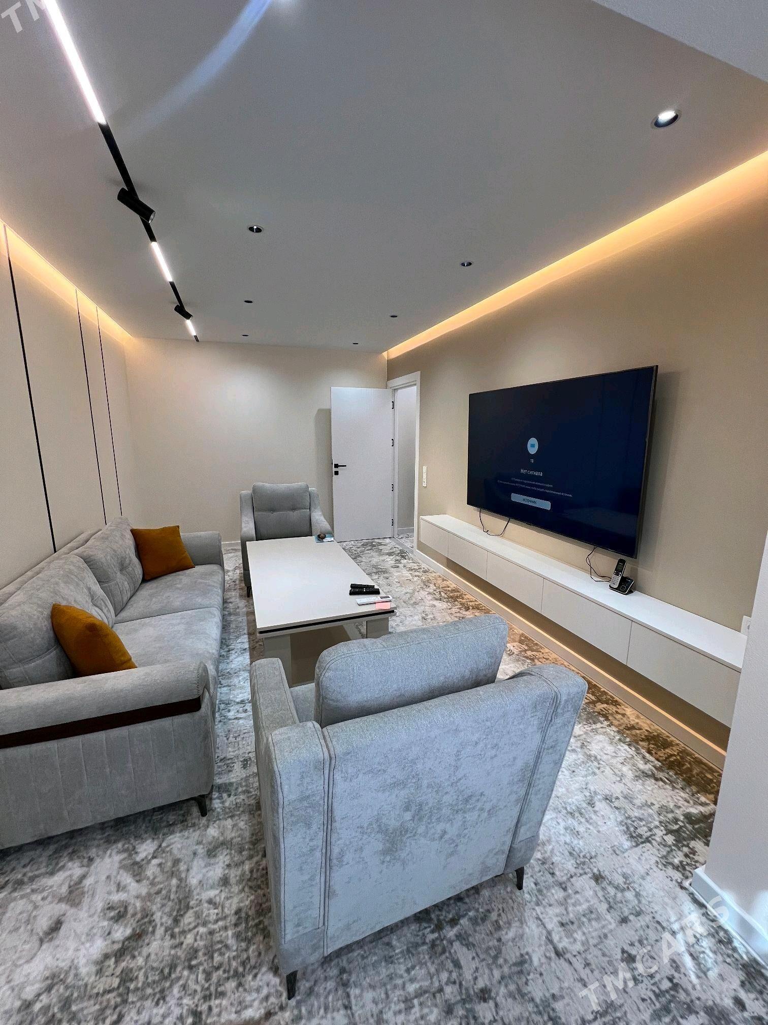 SATLYK JAY - Mary - img 1