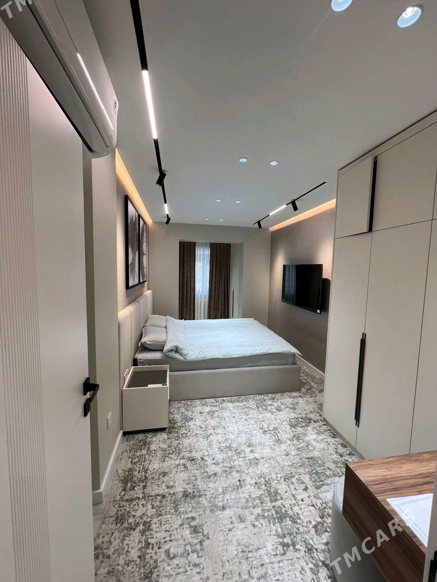 SATLYK JAY - Mary - img 4