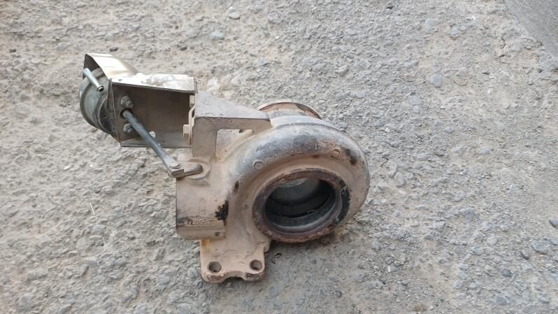 caterpillar 10 TMT - Ýalkym - img 3