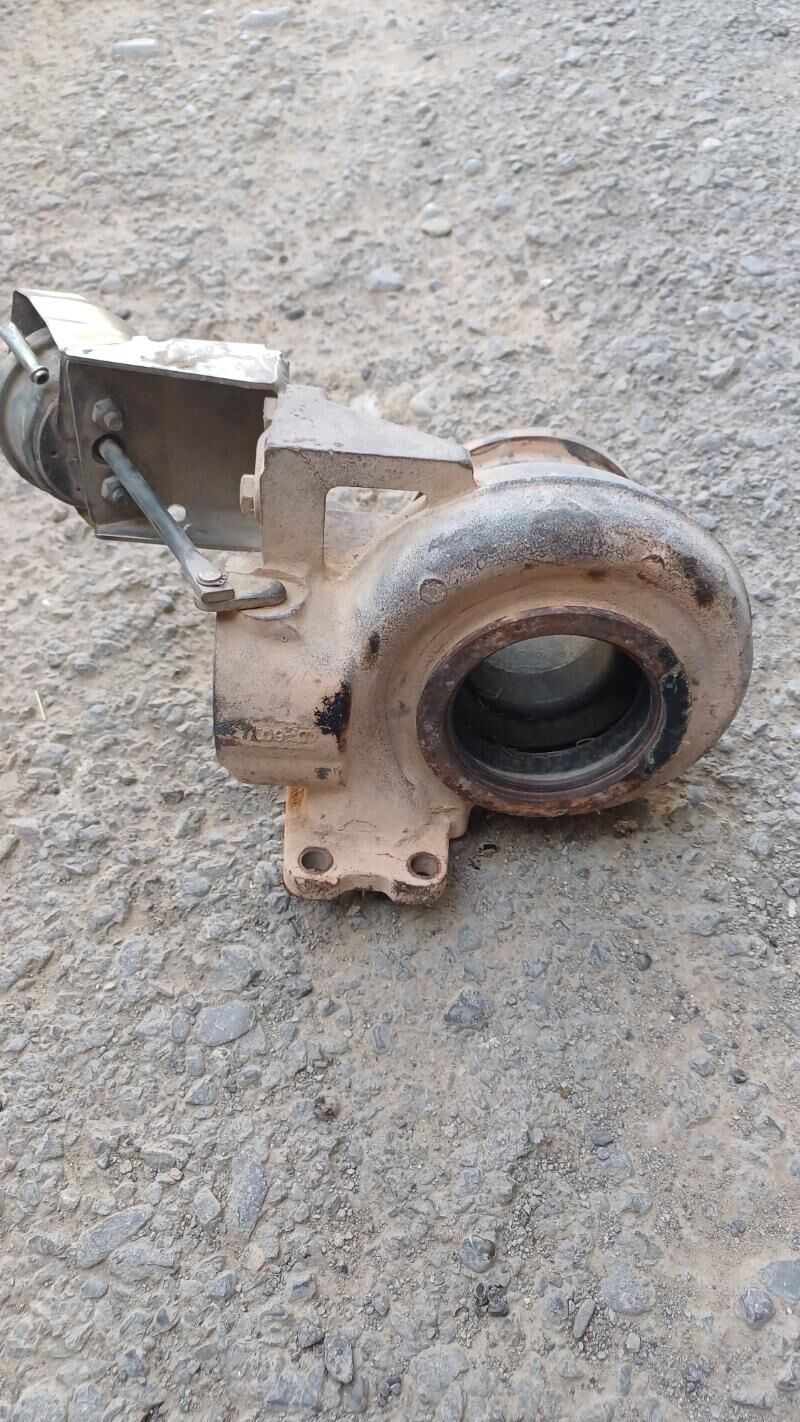 caterpillar 10 TMT - Ýalkym - img 6