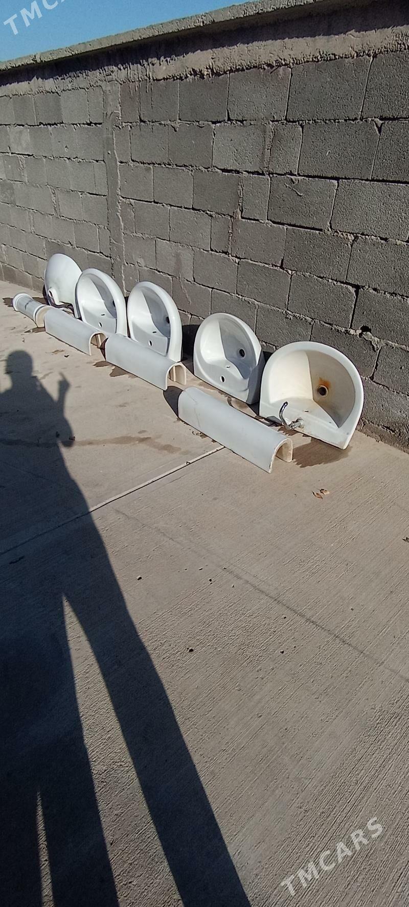 Rakawina grant - Херрикгала - img 1