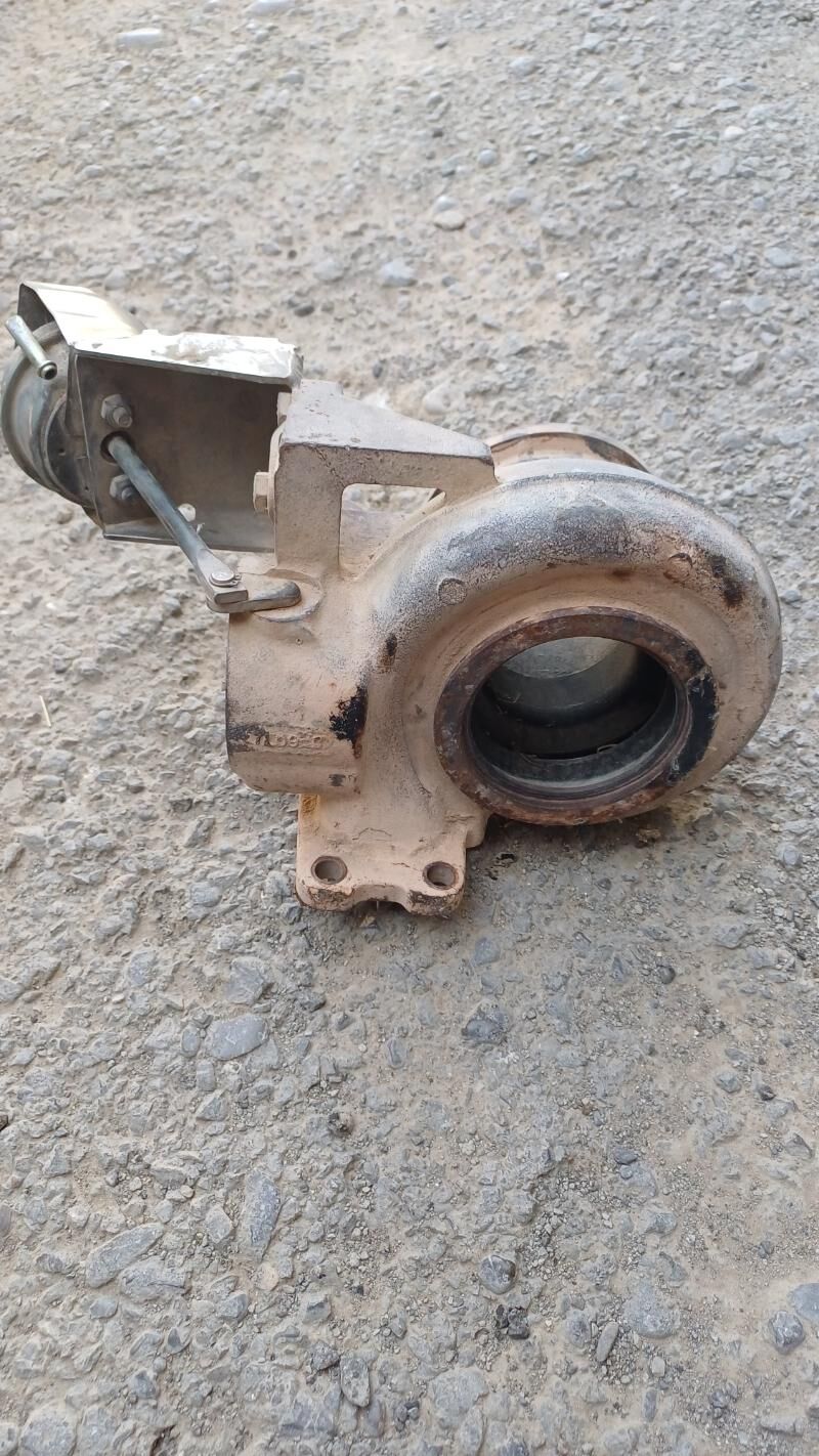 caterpillar 10 TMT - Ýalkym - img 4