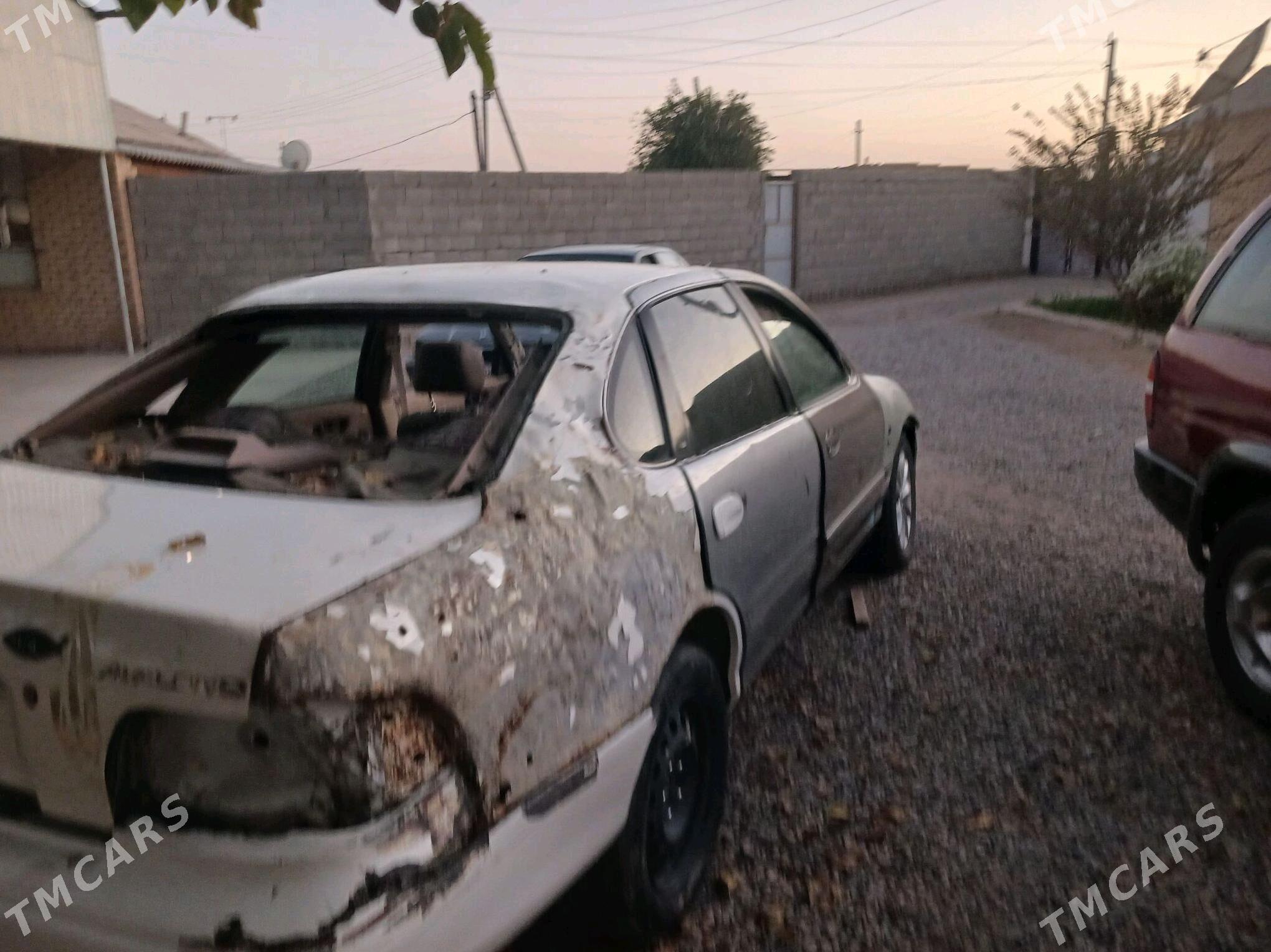 Toyota Avalon 1996 - 40 000 TMT - Мургап - img 2