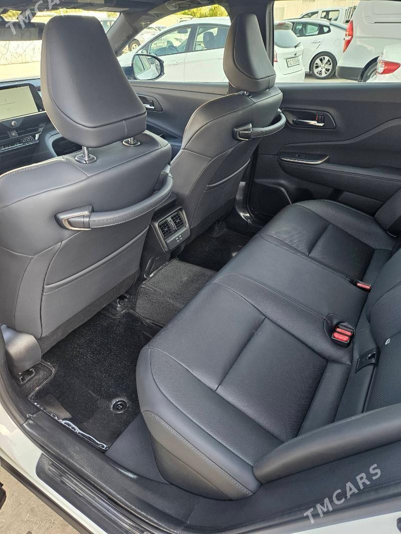 Toyota Crown 2023 - 760 000 TMT - Aşgabat - img 2