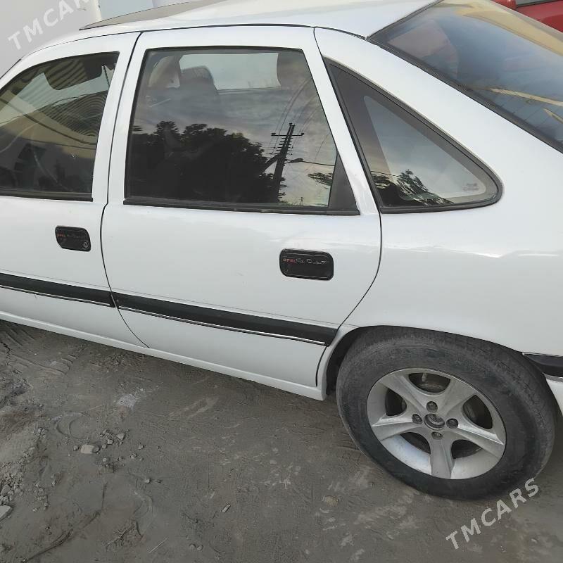 Opel Vectra 1994 - 25 000 TMT - Türkmenabat - img 3
