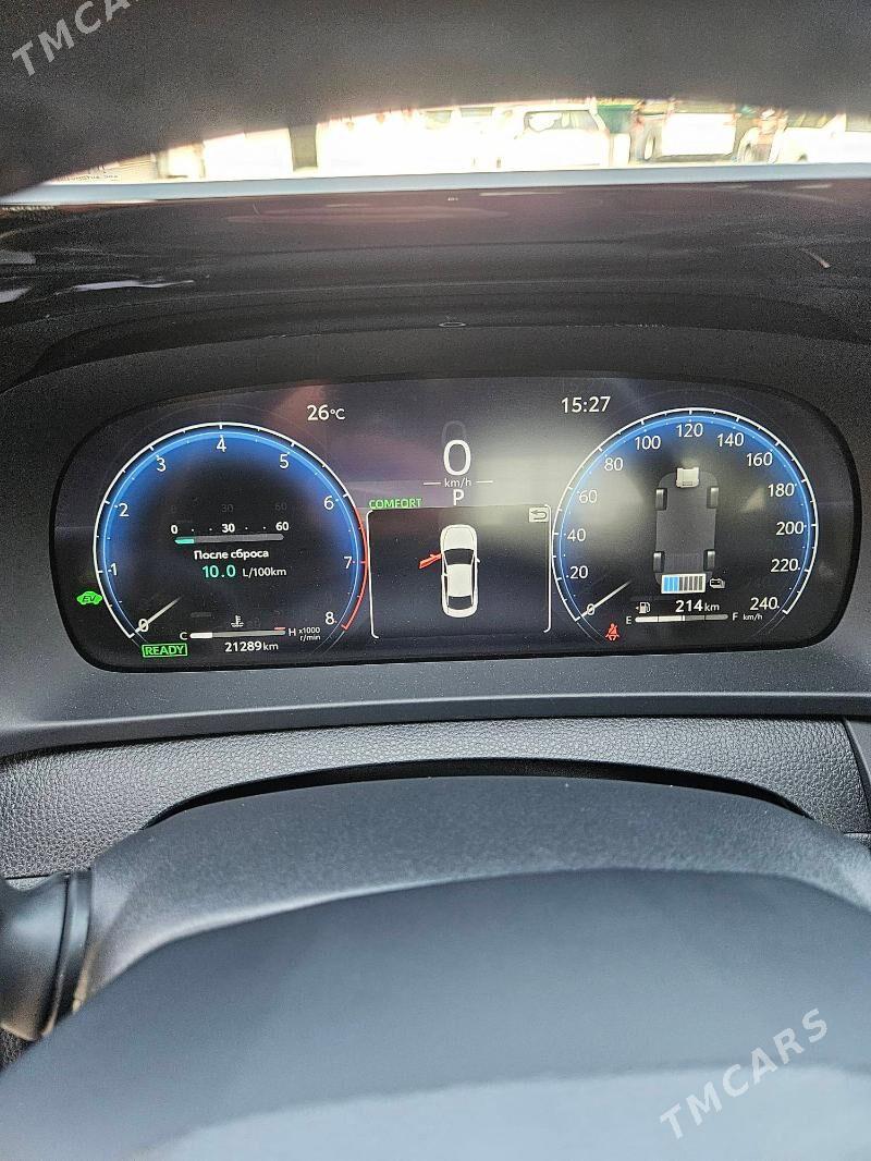 Toyota Crown 2023 - 760 000 TMT - Aşgabat - img 5