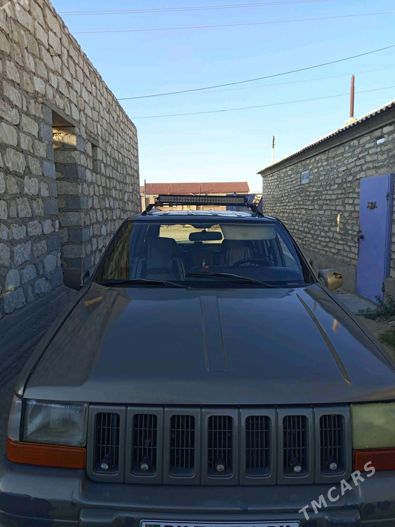 Jeep Grand Cherokee 1997 - 50 000 TMT - Гумдаг - img 4