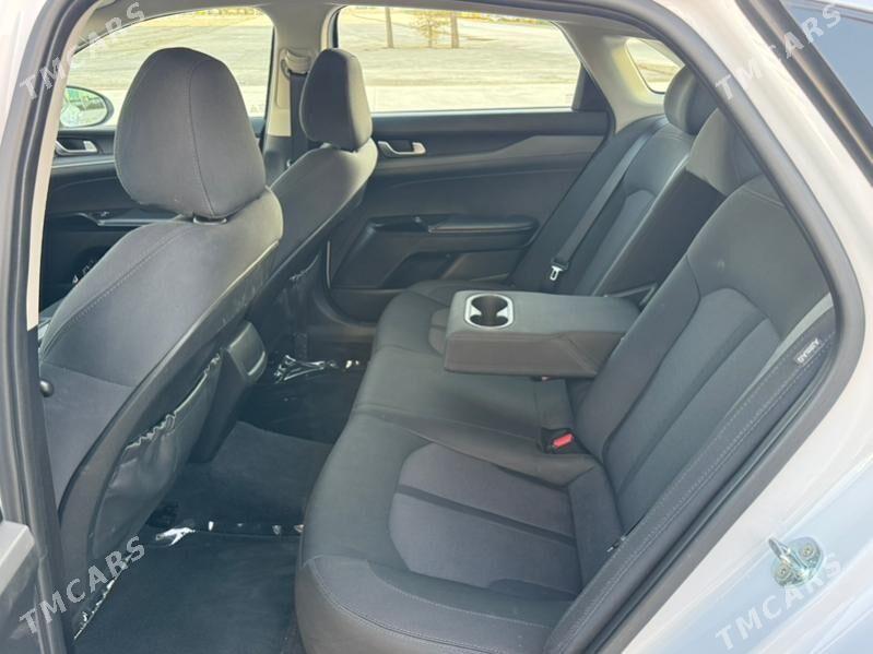 Kia K5 2021 - 255 000 TMT - Aşgabat - img 9