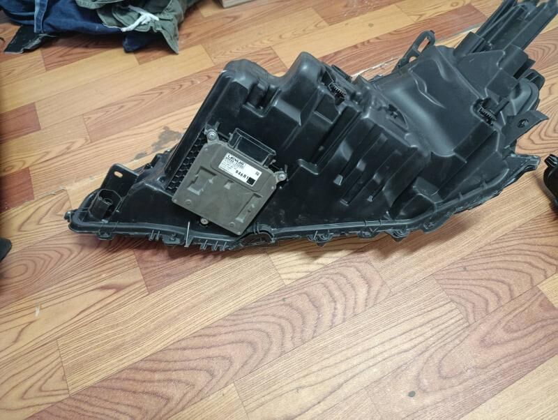 fara Lexus 13 500 TMT - Гёкдже - img 4