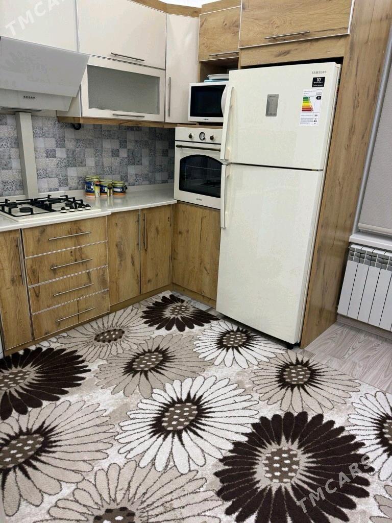  МИР-7/3. 4-КОМ. КВАРТИРА  - Parahat 7 - img 6