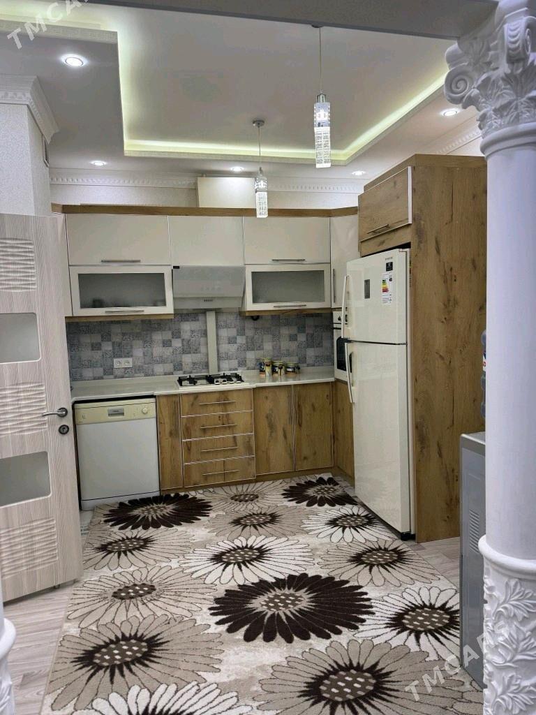  МИР-7/3. 4-КОМ. КВАРТИРА  - Parahat 7 - img 8