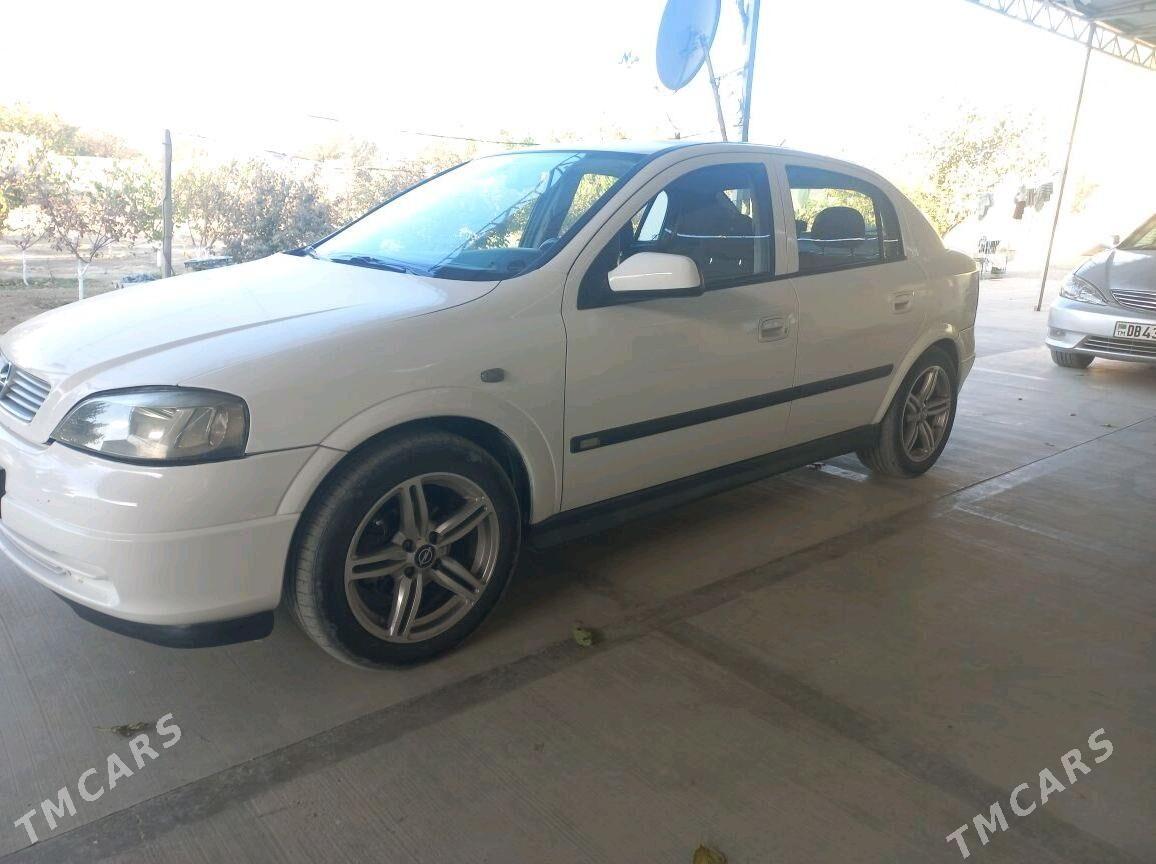 Opel Astra 2003 - 87 000 TMT - Бахарден - img 4