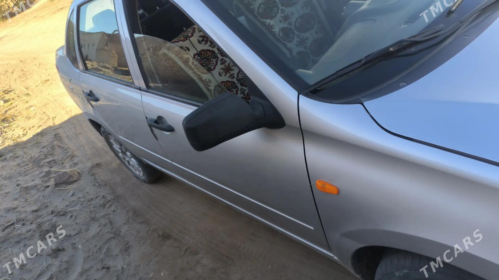 Lada Granta 2013 - 55 000 TMT - Дашогуз - img 4