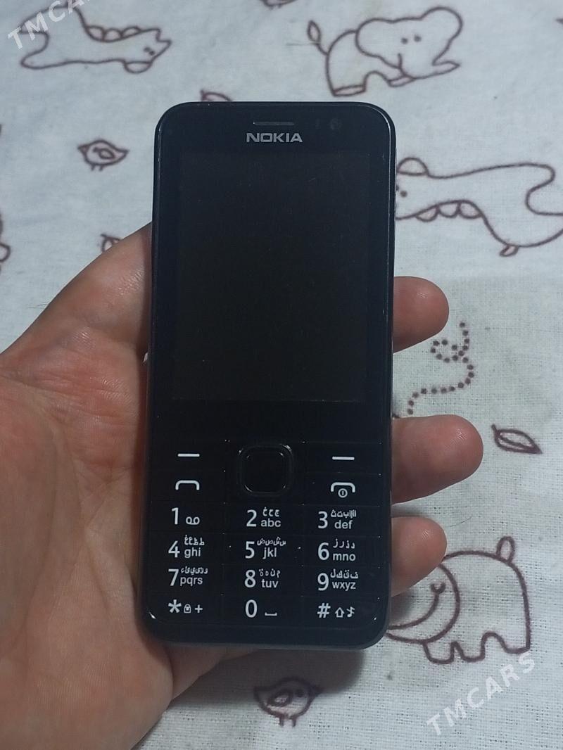 prastoy telefon Nokia - 5 мкр - img 2