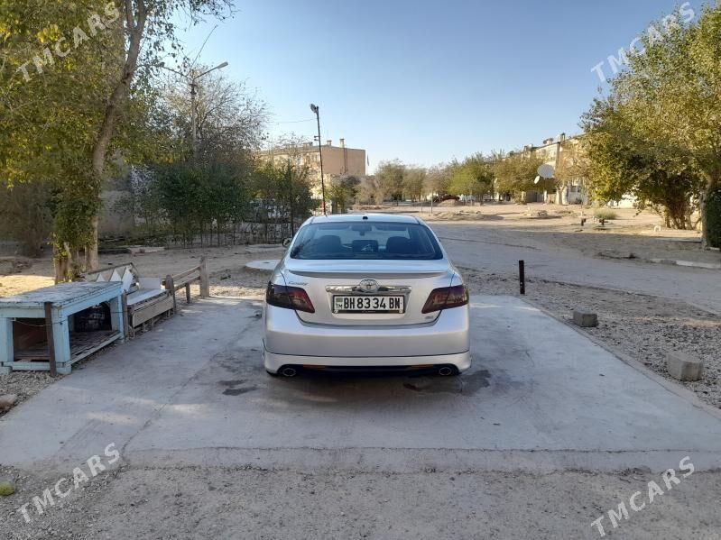 Toyota Camry 2011 - 220 000 TMT - Балканабат - img 4