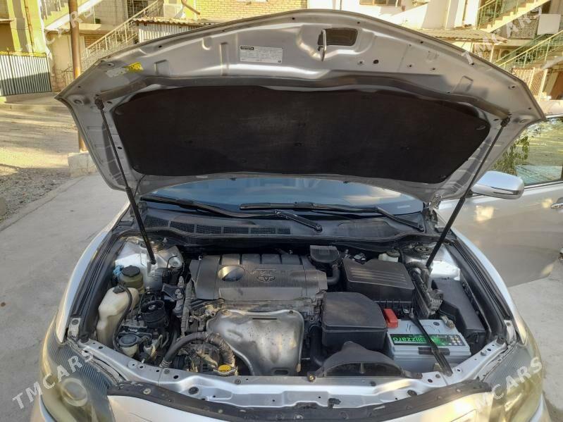 Toyota Camry 2011 - 220 000 TMT - Балканабат - img 5
