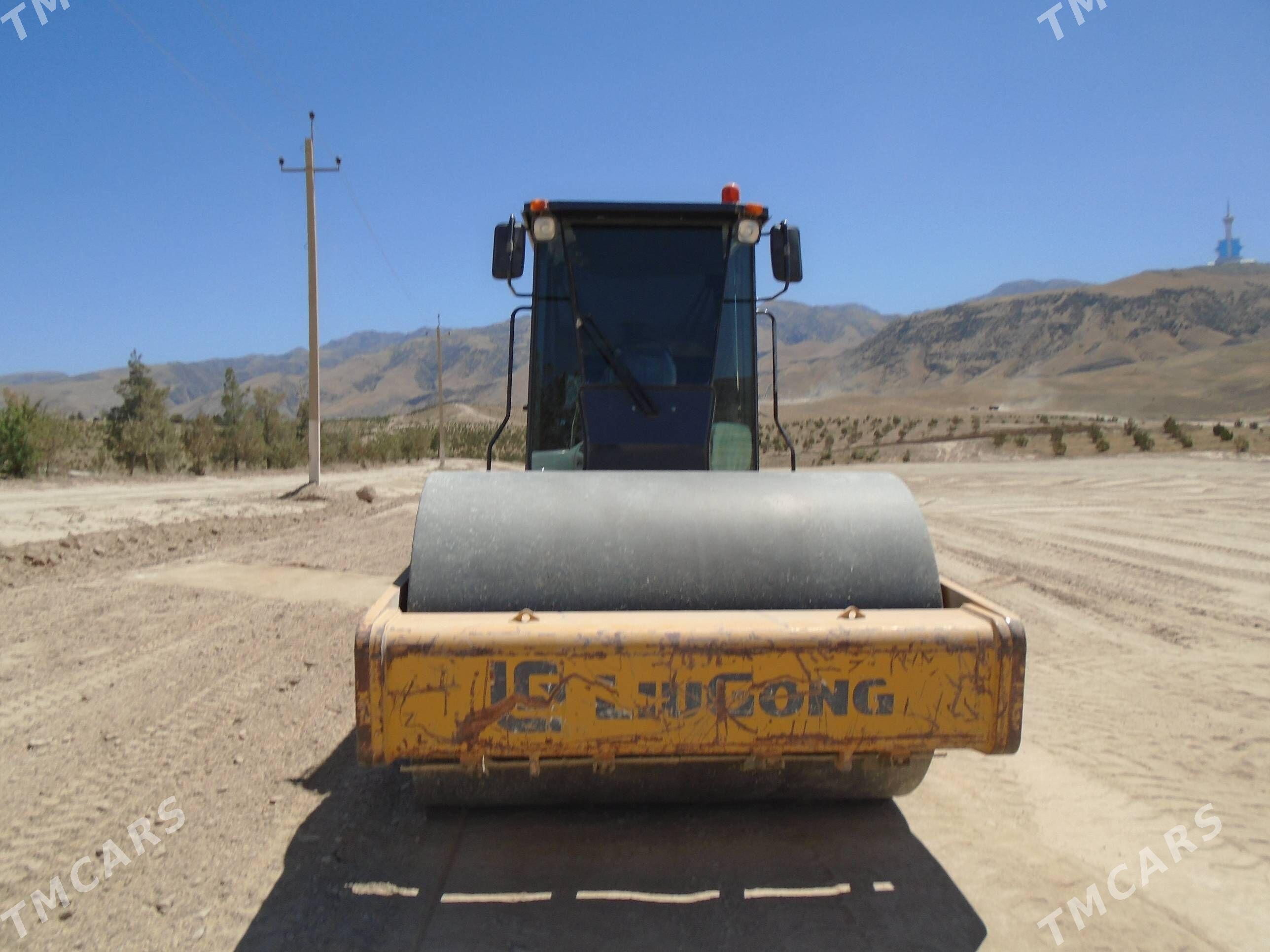 LiuGong Roller 2012 - 400 000 TMT - Ашхабад - img 6