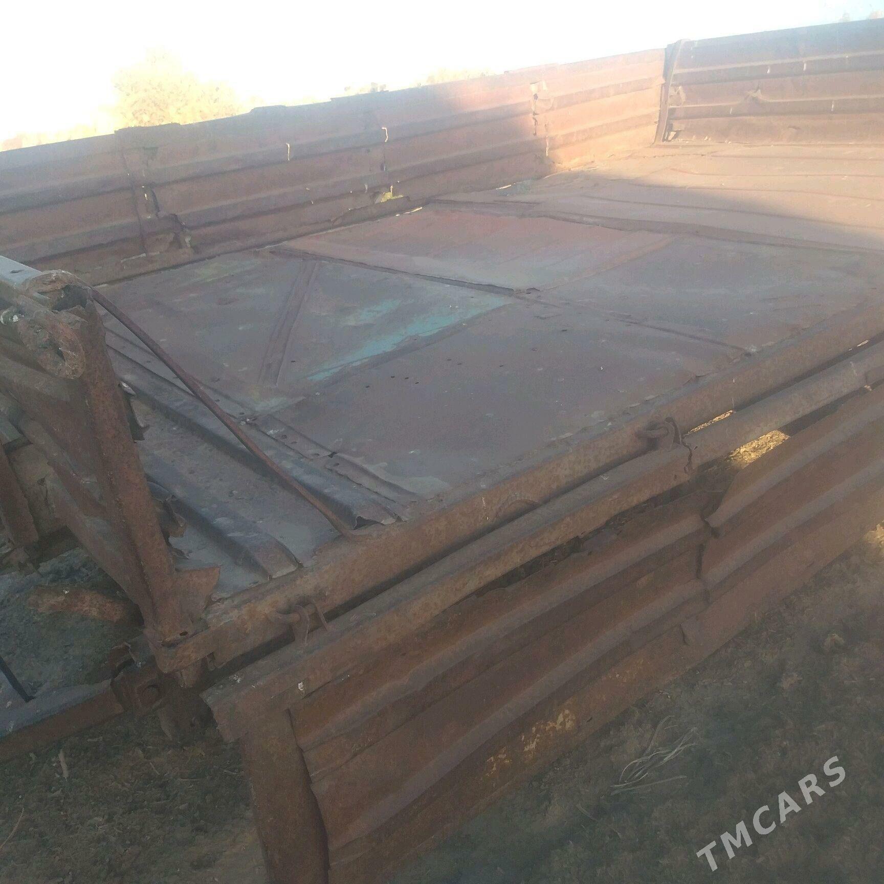 MTZ T-28 1995 - 7 000 TMT - Köneürgenç - img 1