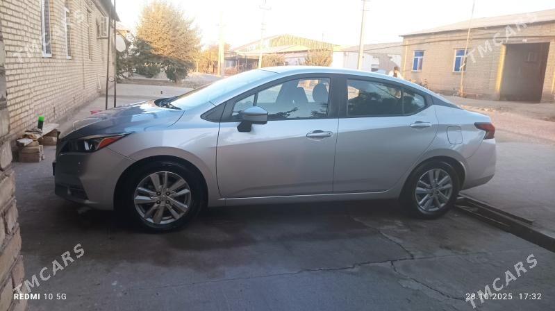 Nissan Versa 2021 - 200 000 TMT - Дянев - img 5