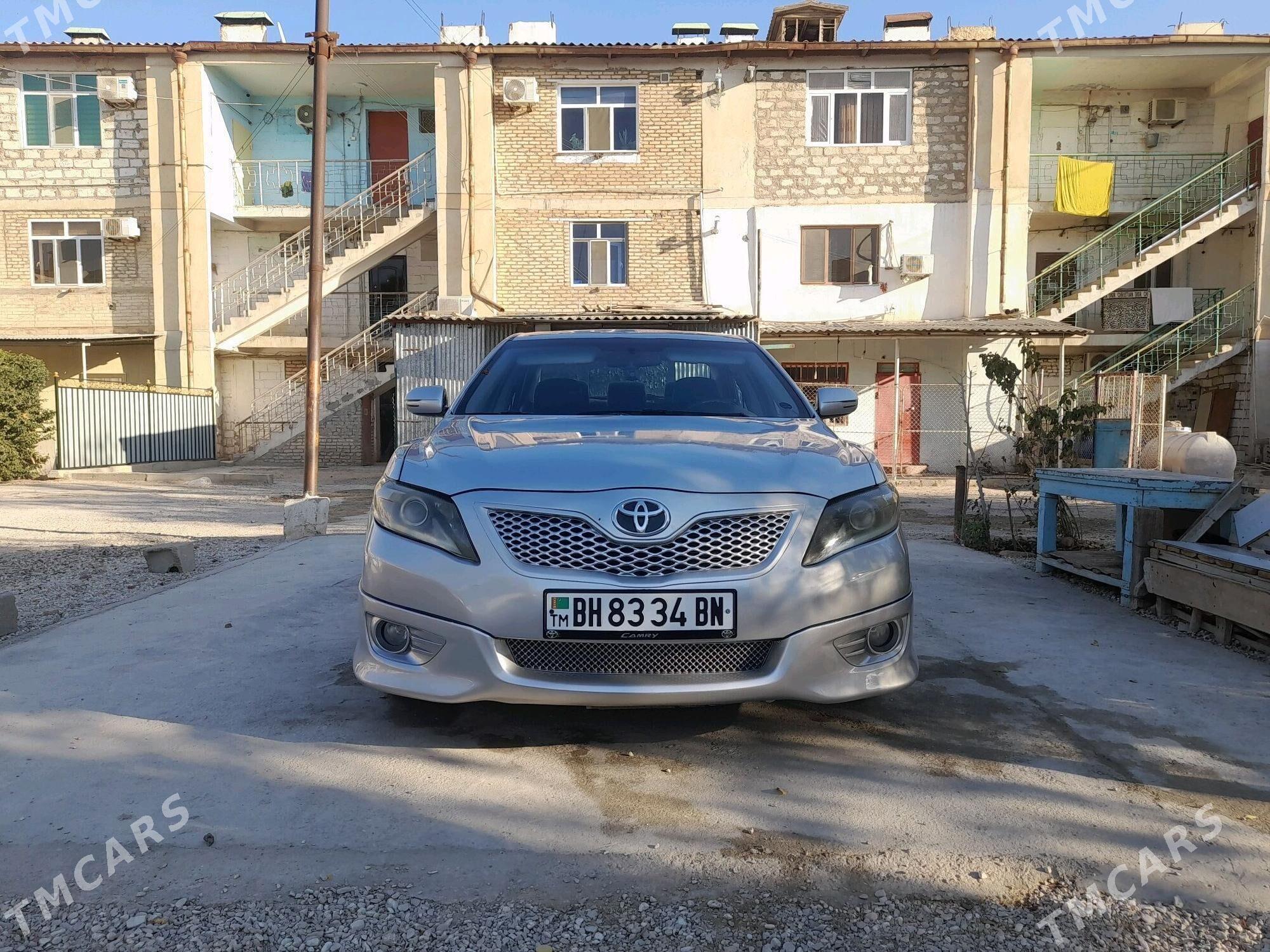 Toyota Camry 2011 - 220 000 TMT - Балканабат - img 3