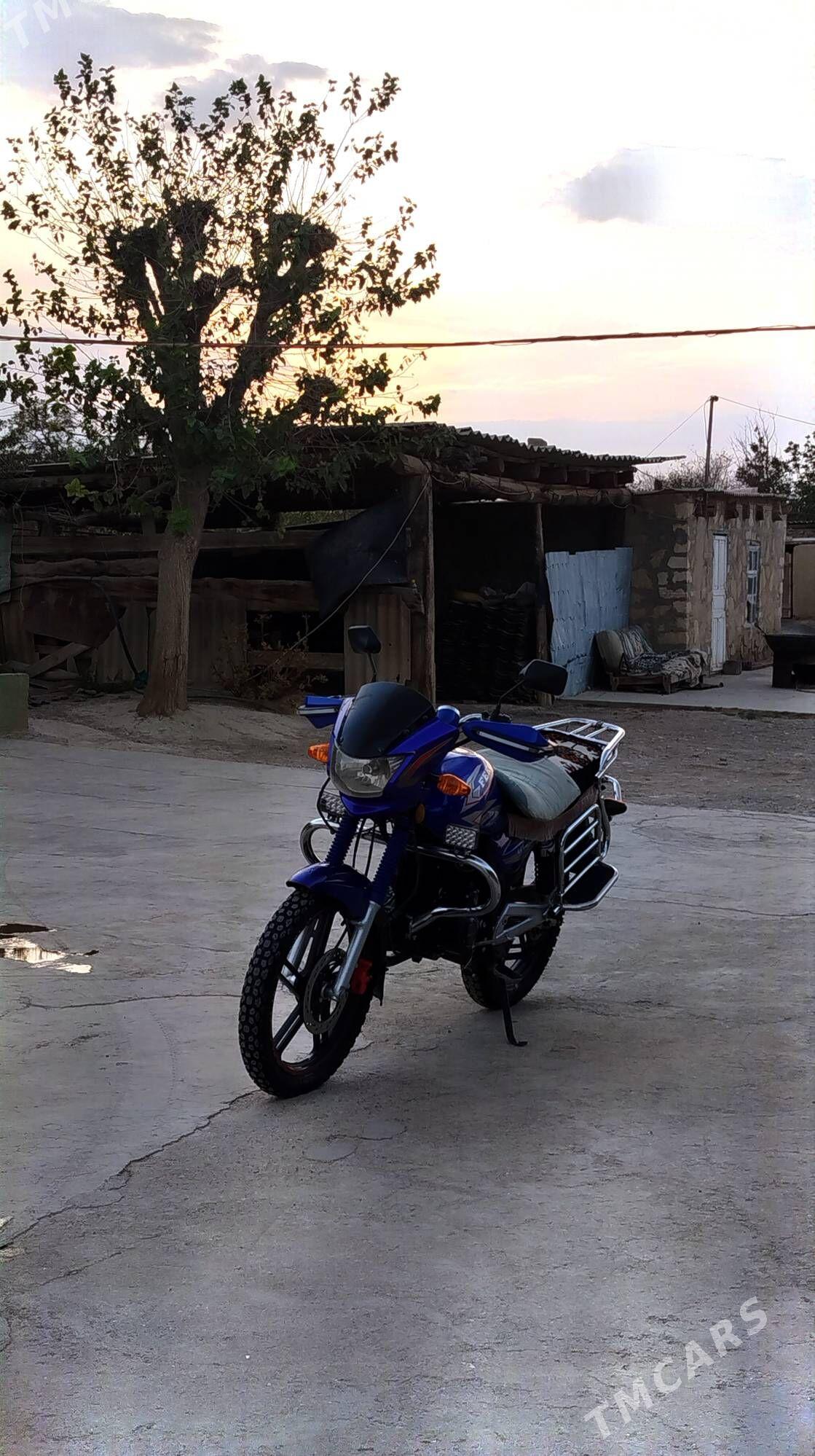 Fekon FK150-8G 2024 - 16 000 TMT - Bäherden - img 2