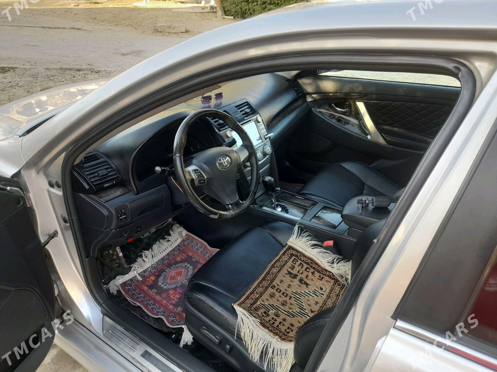 Toyota Camry 2011 - 220 000 TMT - Балканабат - img 6