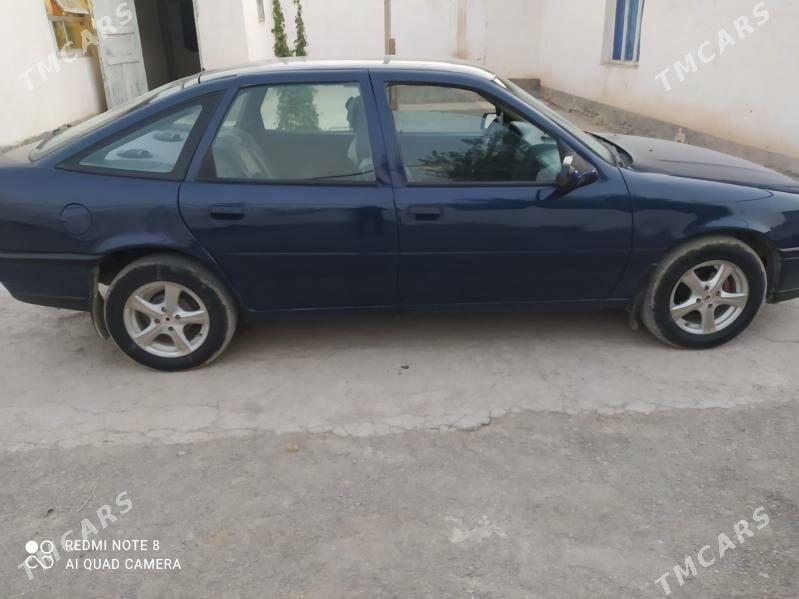 Opel Vectra 1989 - 33 000 TMT - Койтендаг - img 3