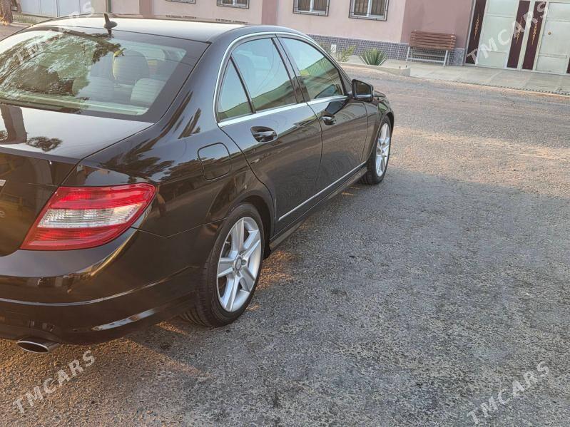 Mercedes-Benz C300 2009 - 180 000 TMT - Туркменабат - img 4