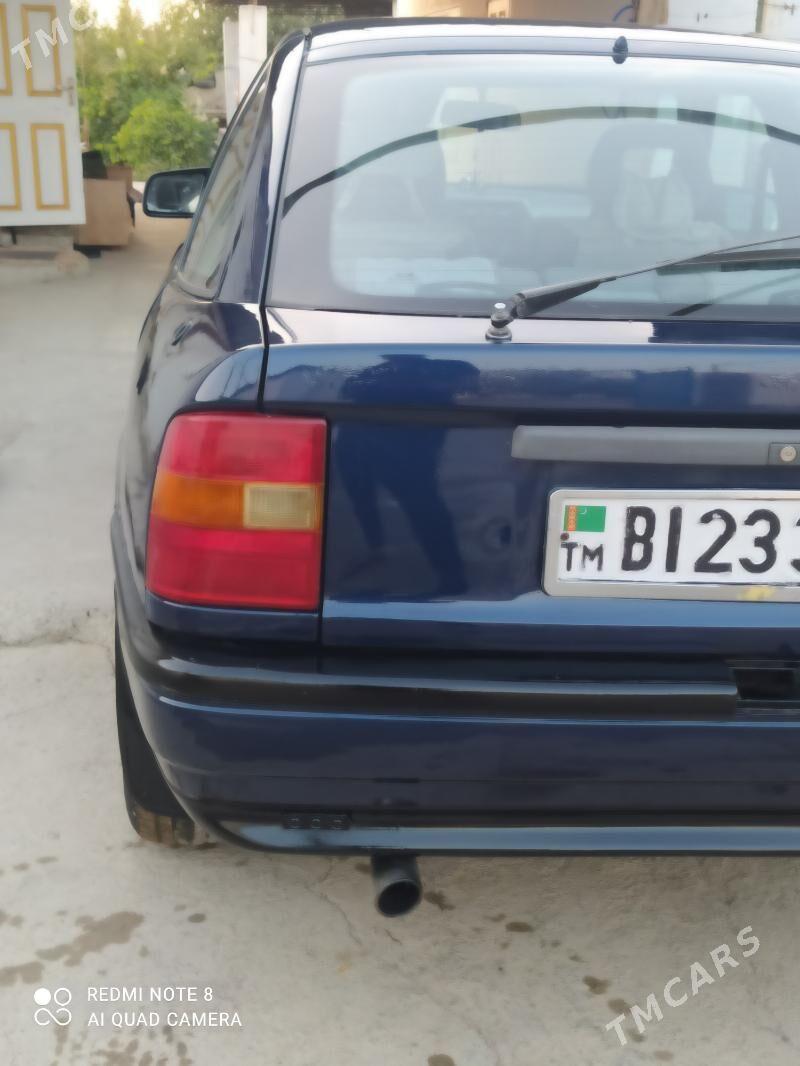 Opel Vectra 1989 - 33 000 TMT - Койтендаг - img 1