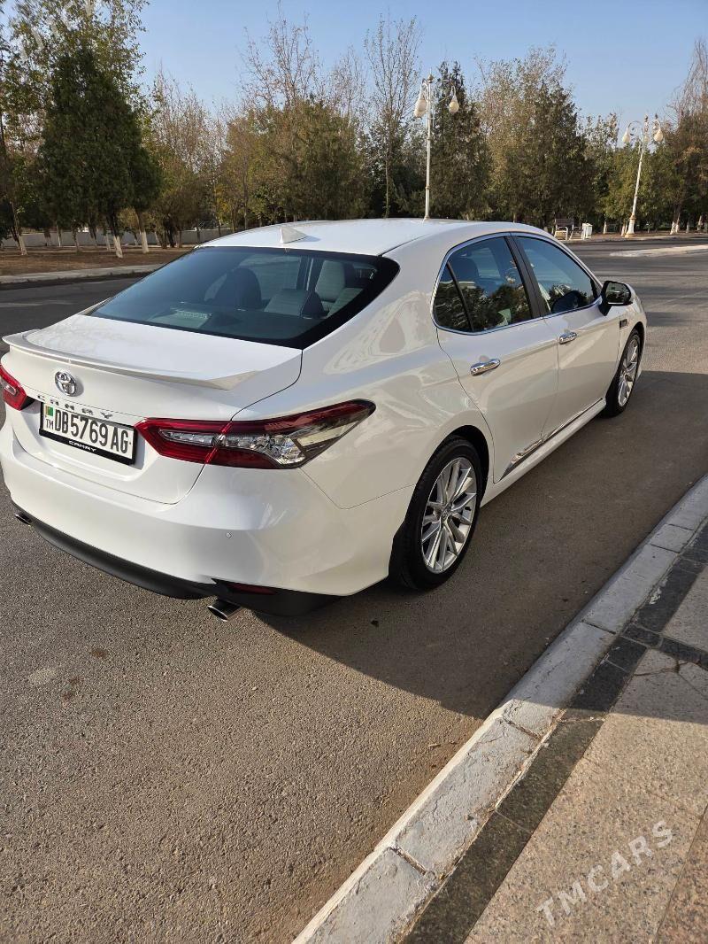Toyota Camry 2021 - 332 000 TMT - Aşgabat - img 4