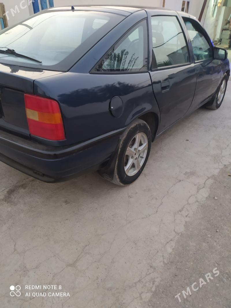 Opel Vectra 1989 - 33 000 TMT - Койтендаг - img 6