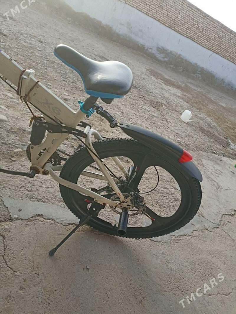 BMW TIGIR - Теджен - img 2