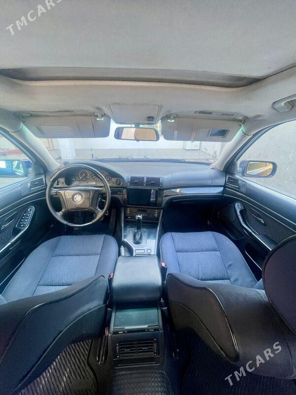 BMW E39 1999 - 105 000 TMT - Balkanabat - img 3