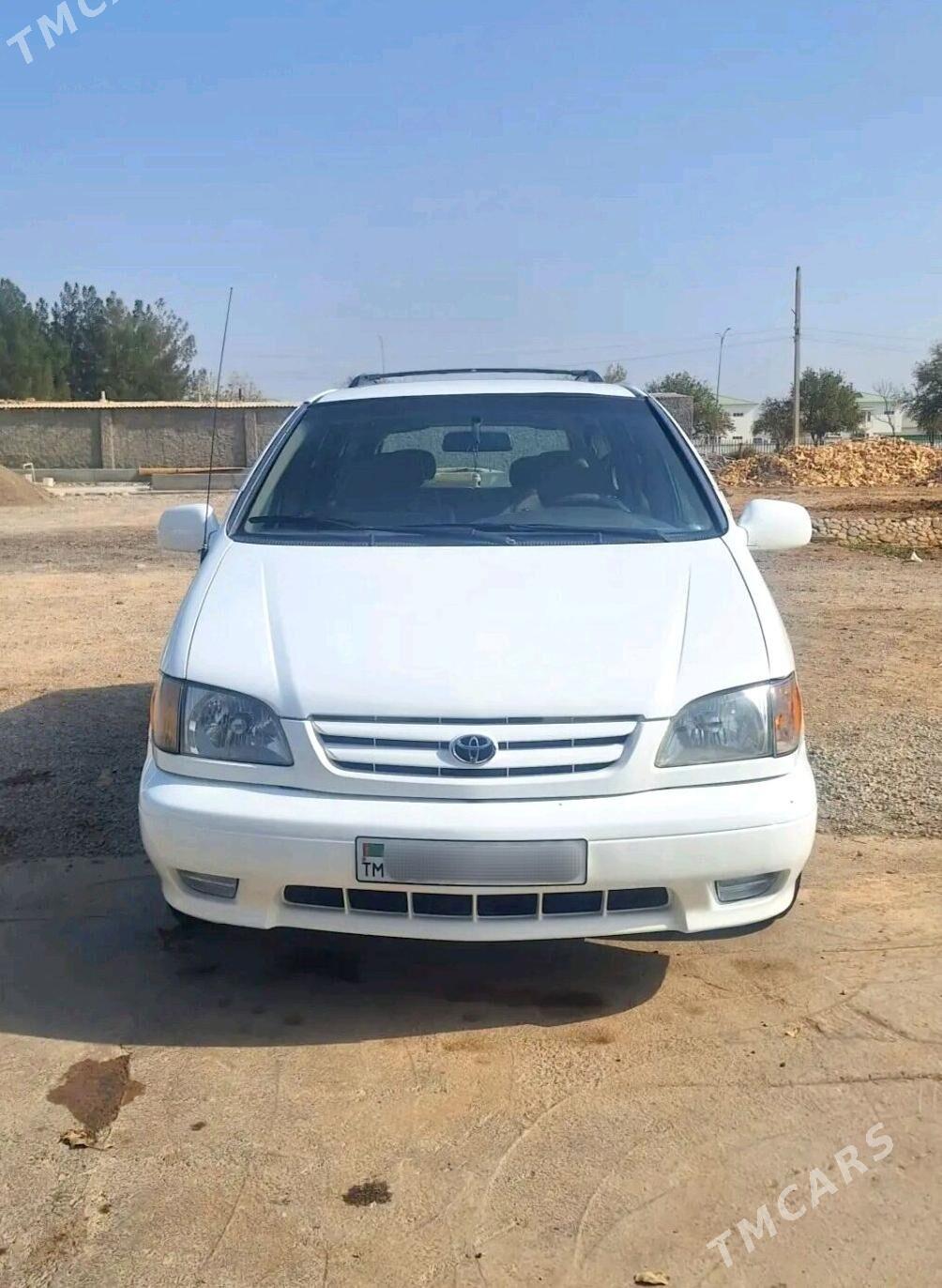 Toyota Sienna 2002 - 155 000 TMT - Babadaýhan - img 4