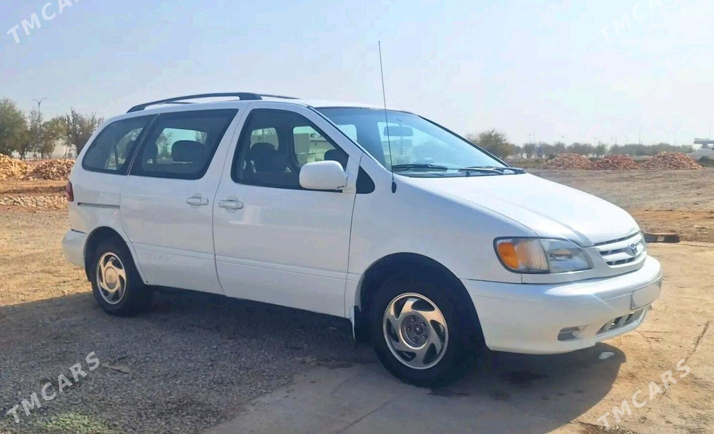 Toyota Sienna 2002 - 155 000 TMT - Babadaýhan - img 2