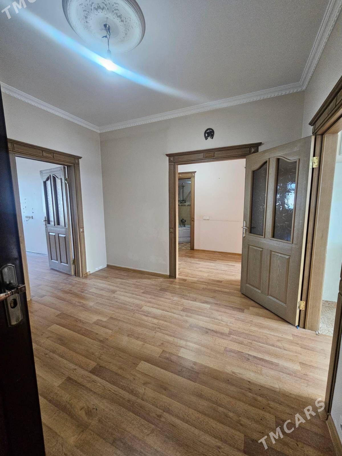 Mir-4  3 komnat 86 m² - Мир 4 - img 1