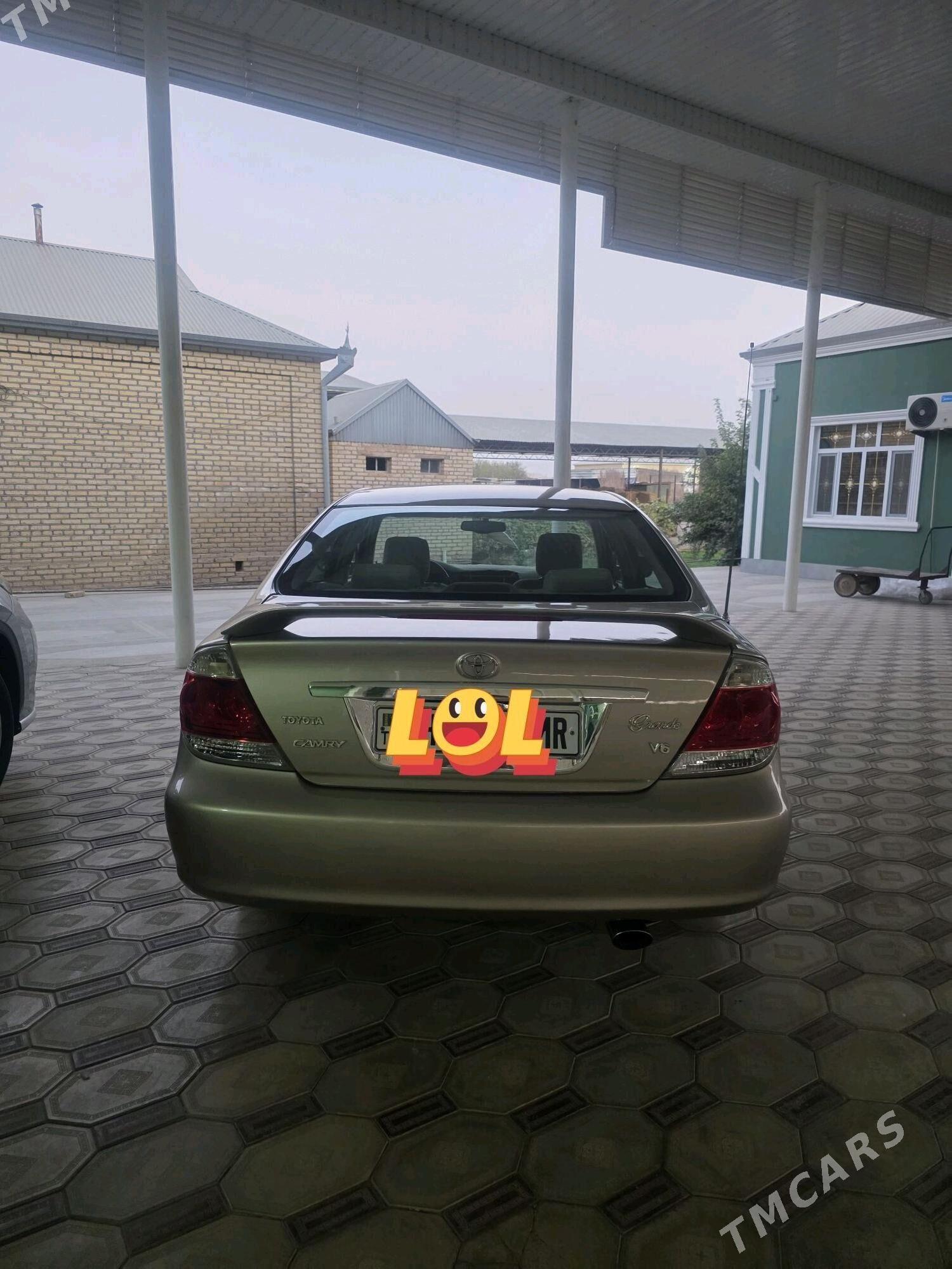 Toyota Camry 2004 - 195 000 TMT - Мары - img 6