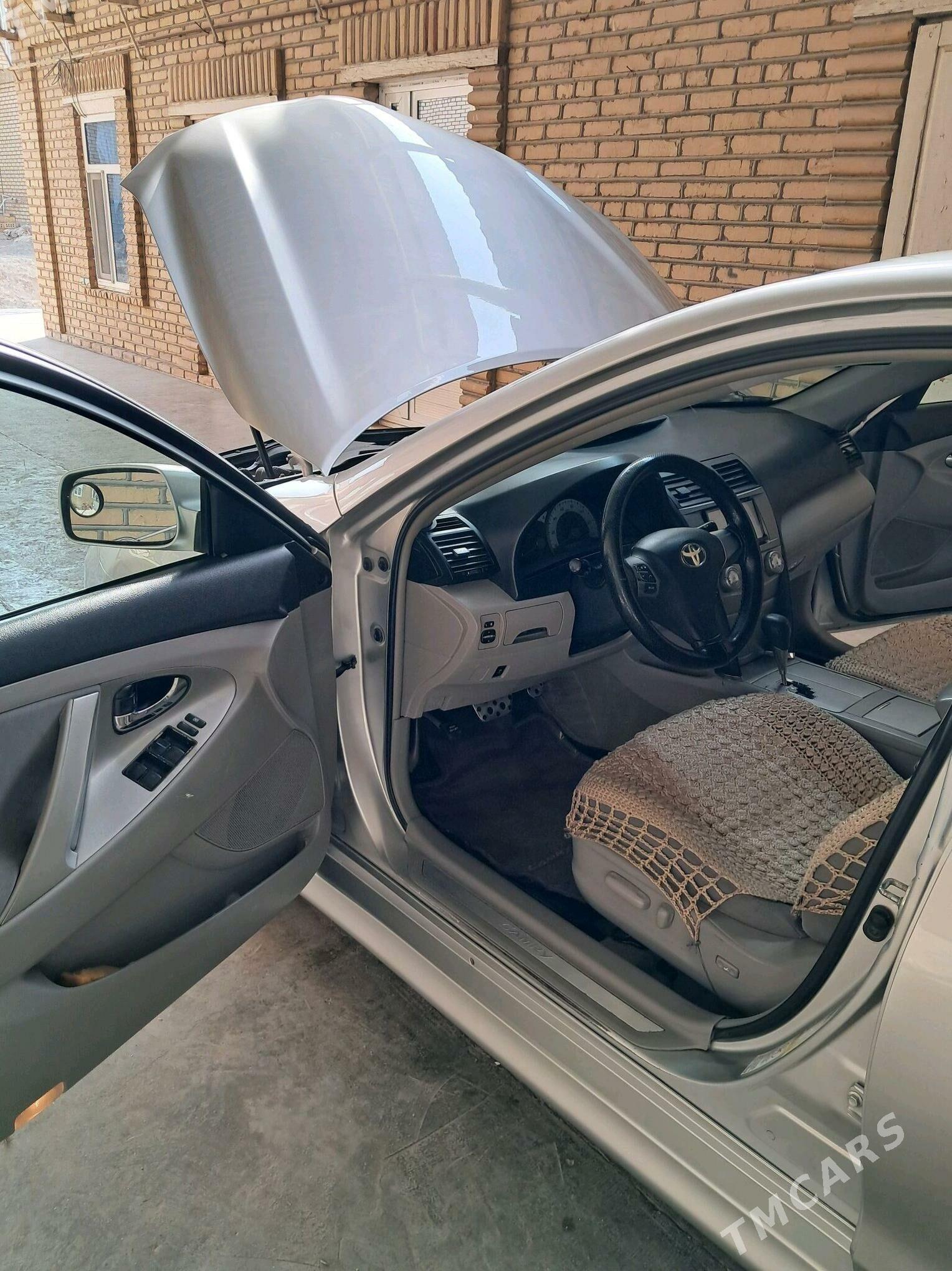 Toyota Camry 2011 - 260 000 TMT - Mary - img 3